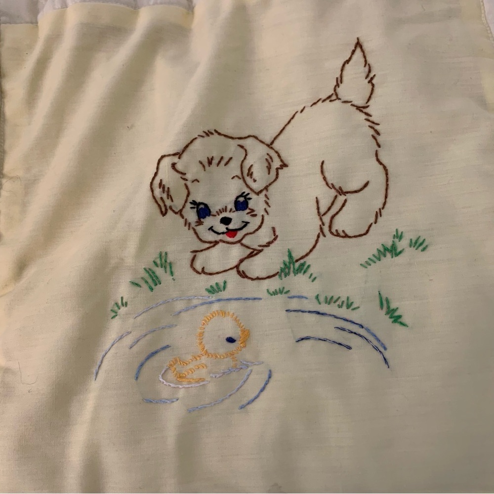 Vintage Quilted Embroidered Baby Blanket Yellow animals nursery - Picture 4 of 10